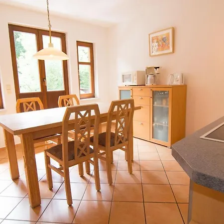 Semesterbostad Ferienhaus-urlaub-in-stolberg *